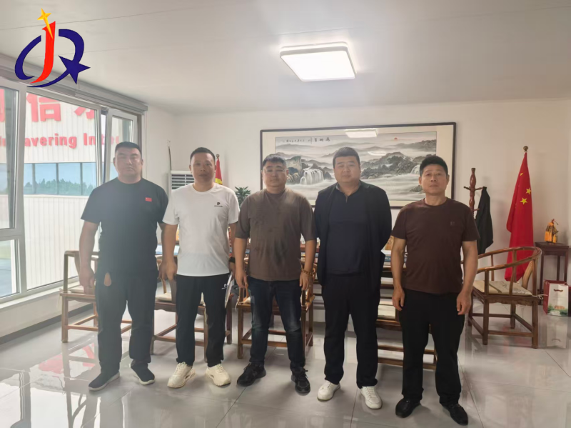 Hoʻoulu hohonu i nā mākeke ma nā ʻāina ʻē aʻe, ʻo Jinqi Mining Machinery e hoʻopaʻa i kahi papahana ʻē aʻe o ʻAmelika Hema Alluvial Gold holoi a me nā lako hana.